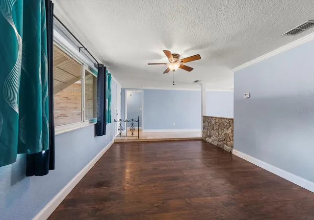 Photo 4 of Single family home for sale at 4025 Sail Dr, New Port Richey, FL 34652 | MLS# TB8474132 | Listing updated on 2026-08-03