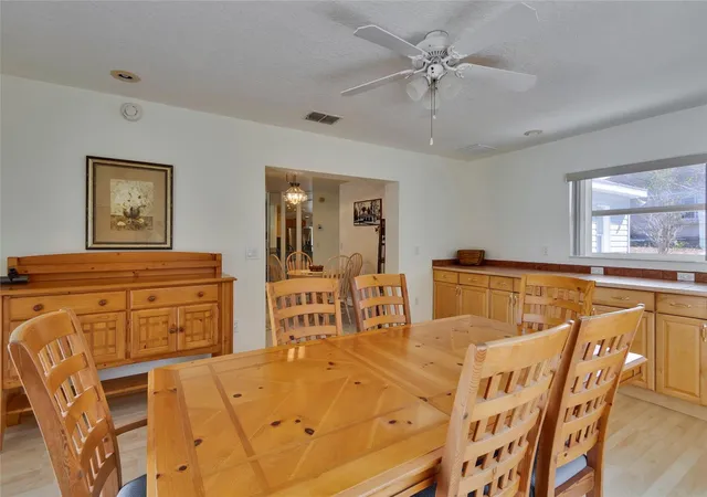 Photo 4 of Single family home for sale at 7095 Blackbird Ave, Weeki Wachee, FL 34613 | MLS# W7882838 | Listing updated on 2026-09-05