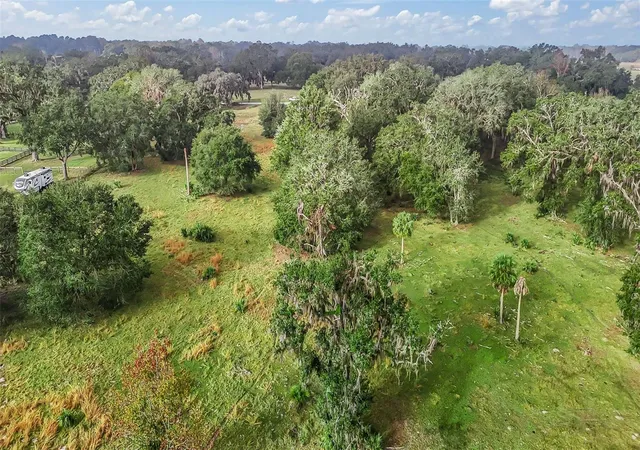 Photo 2 of Land for sale at Tract 2 Cr 221, Wildwood, FL 34785 | MLS# G5107949 | Listing updated on 2026-04-09