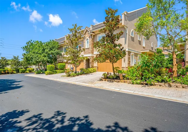 2nd image of 1425 Hillside Landing Dr, Tarpon Springs, FL 34688 | MLS# TB8474217