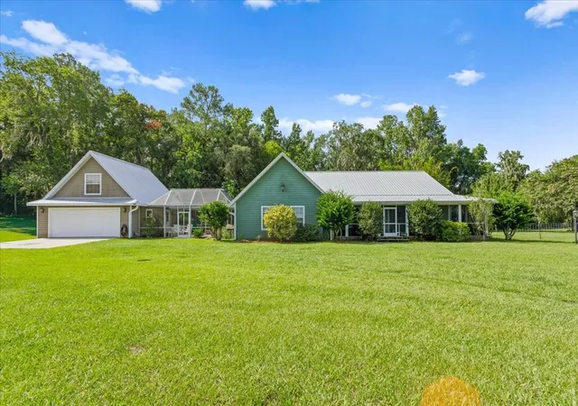 3rd image of 27471 Nw 173Rd Ter, Alachua, FL 32615 | MLS# GC537361