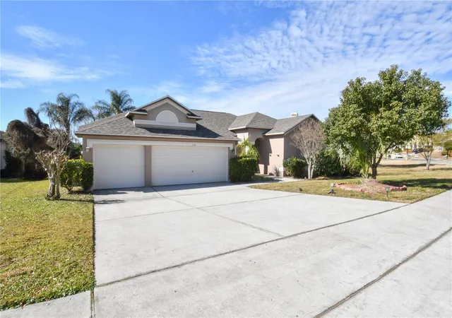 Homes for sale in Ocoee, FL | 112 Olympus Dr, Ocoee, FL 34761 | MLS# O6380968