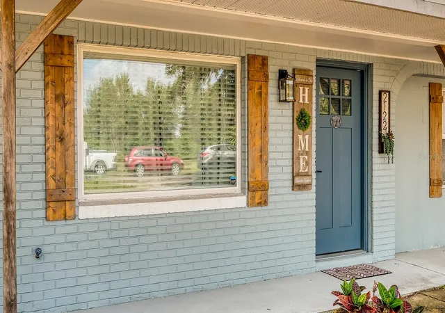Photo 3 of Single family home for sale at 2122 Lake Blvd, Winter Haven, FL 33881 | MLS# S5143521 | Listing updated on 2026-08-03