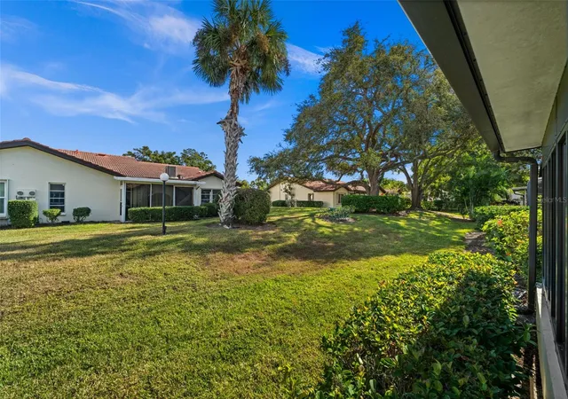 35th image of 3709 Miguel Wy #8602, Sarasota, FL 34232 | MLS# A4681971