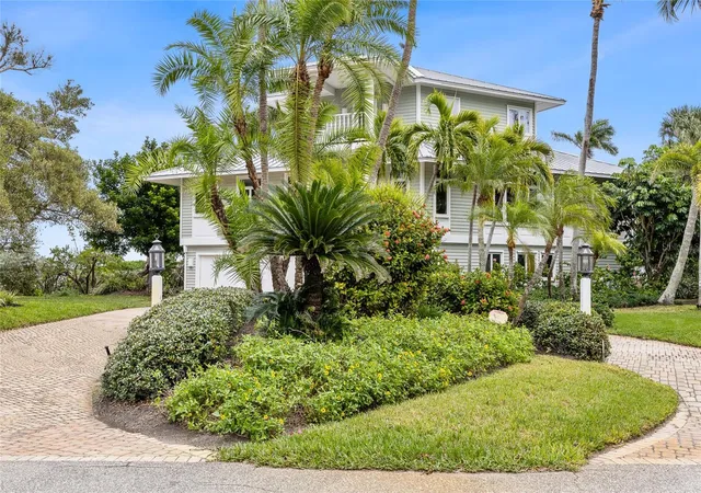 Photo 3 of Single family home for sale at 16 Grouper Hole Dr, Boca Grande, FL 33921 | MLS# TB8474700 | Listing updated on 2026-10-07
