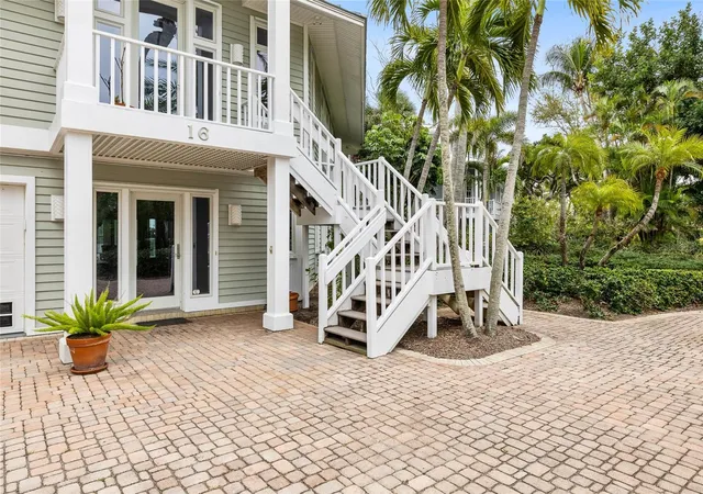 Photo 4 of Single family home for sale at 16 Grouper Hole Dr, Boca Grande, FL 33921 | MLS# TB8474700 | Listing updated on 2026-10-07