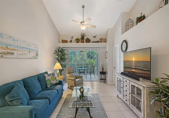 Photo 3 of Condo for sale at 4655 Tower Hl Ln #2422, Sarasota, FL 34238 | MLS# A4681979 | Listing updated on 2026-09-16