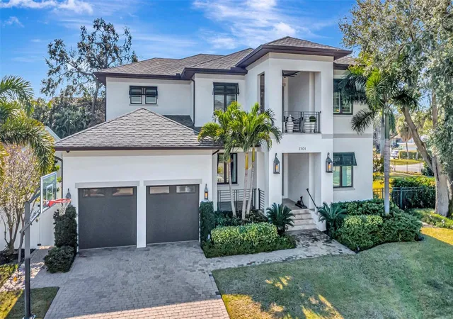 Homes for sale in Tampa, FL | 2501 S Dundee St, Tampa, FL 33629 | MLS# TB8474746