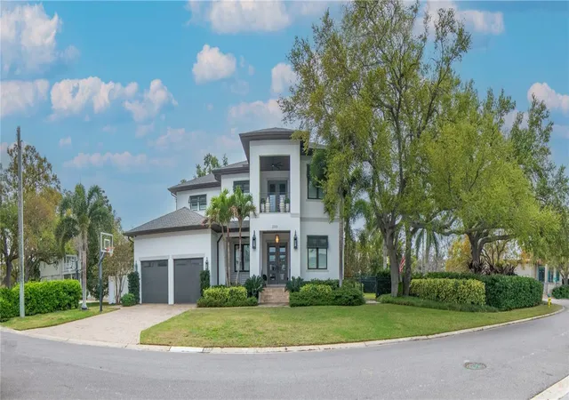 Homes for sale in Tampa, FL | 2501 S Dundee St, Tampa, FL 33629 | MLS# TB8474746