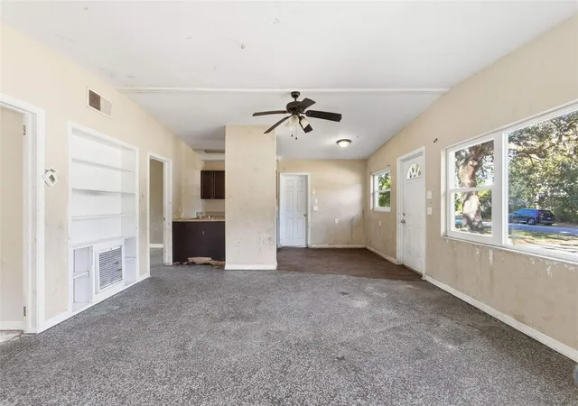 Photo 3 of Single family home for sale at 762 Valencia Ave, Orange City, FL 32763 | MLS# V4947275 | Listing updated on 2026-09-23