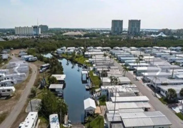4th image of 39 Illinois St, Palmetto, FL 34221 | MLS# A4682021