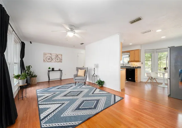 Photo 3 of Single family home for sale at 7220 Sw 75th Street, Gainesville, FL 32608 | MLS# GC537411 | Listing updated on 2026-07-31