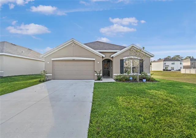 1st image of 11389 Se 67th Cir, Belleview, FL 34420 | MLS# OM718526