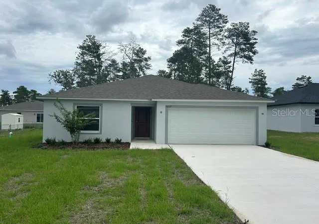 Single family home for sale at 5237 SW 165th Street Rd, OCALA, FL 34473 | MLS# O6381418