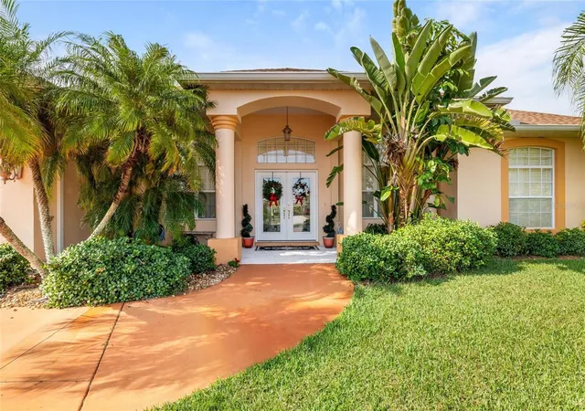 3rd image of 245 Rotonda Blvd N, Rotonda West, FL 33947 | MLS# D6146118