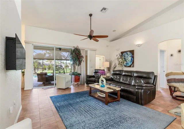 5th image of 245 Rotonda Blvd N, Rotonda West, FL 33947 | MLS# D6146118