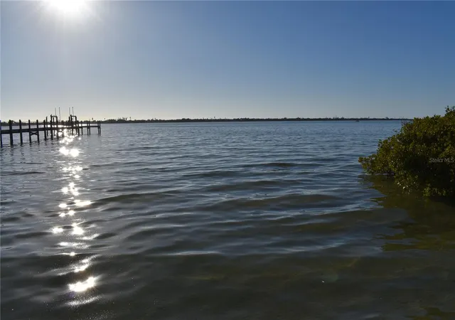 3rd image of 175 W Bay St, Englewood, FL 34223 | MLS# N6142910