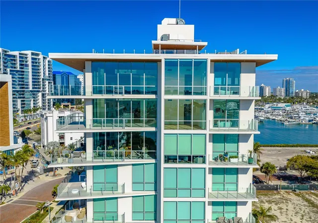 5th image of 111 Golden Gate Pt #701, Sarasota, FL 34236 | MLS# A4682068