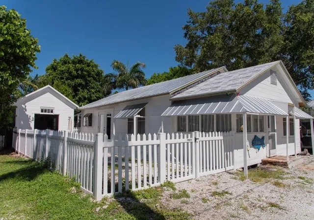 Homes for sale in Cortez, FL | 4416 123rd St Ct W, Cortez, FL 34215 | MLS# A4682069