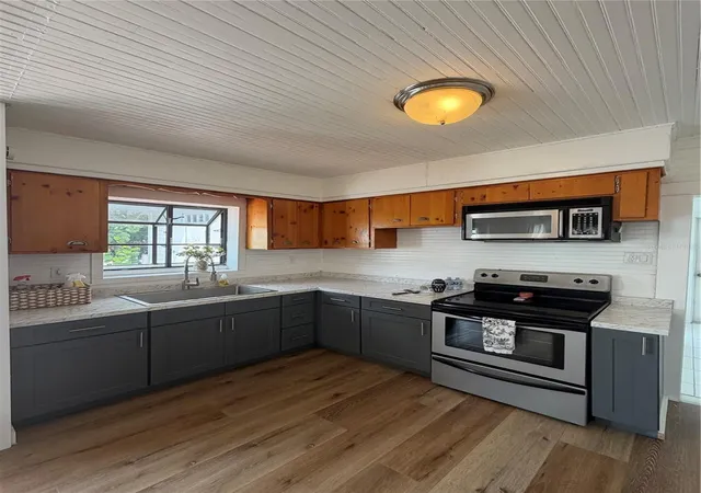 Photo 3 of Single family home for sale at 4416 123rd Street Ct W, Cortez, FL 34215 | MLS# A4682069 | Listing updated on 2026-09-25