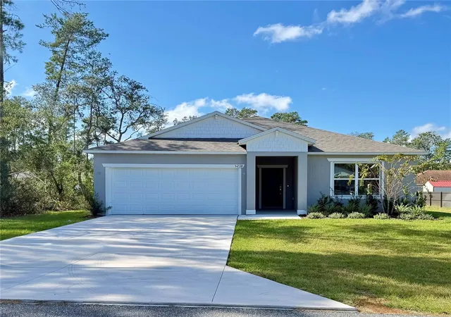 Single family home for sale at 5238 SW 164th Street Rd, OCALA, FL 34473 | MLS# O6381455