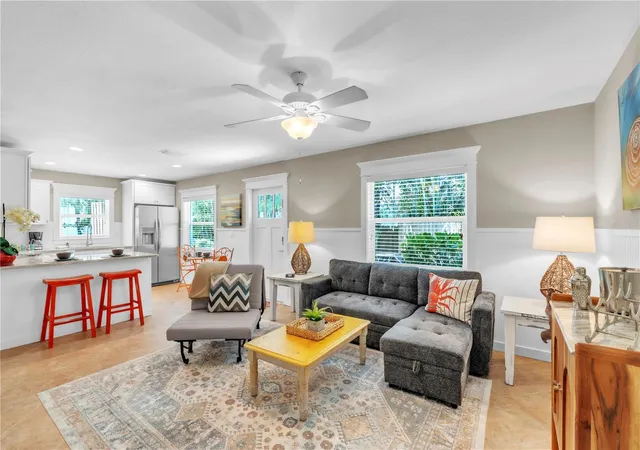 3rd image of 205 Peacock Ln #A, Holmes Beach, FL 34217 | MLS# A4682104