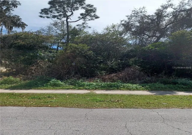 1st image of 1723 2nd Ave, Deland, FL 32724 | MLS# O6381595