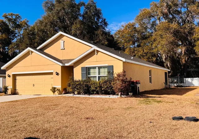 Photo 2 of Single family home for sale at 3783 Se 97th Lane, Belleview, FL 34420 | MLS# OM718574 | Listing updated on 2026-05-29