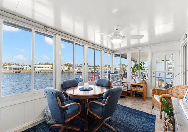 Photo 4 of Manufactured home for sale at 7166 Mount Arlington Dr NE #418, Saint Petersburg, FL 33702 | MLS# TB8475158 | Listing updated on 2026-09-08