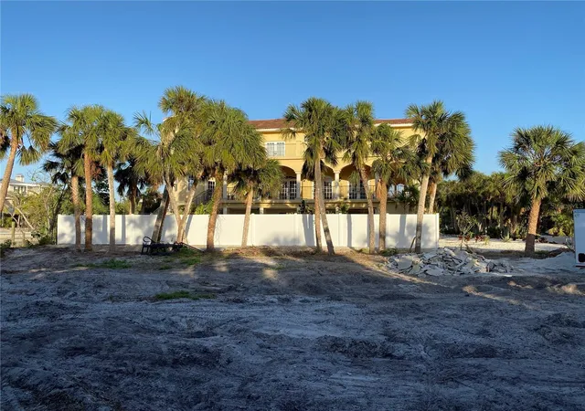 2nd image of 61 Palm Dr, Placida, FL 33946 | MLS# N6142918