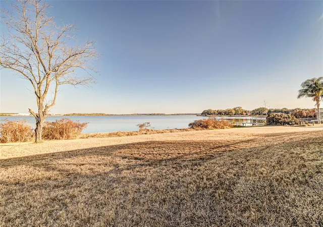 2nd image of 411 Edgewater Dr, Polk City, FL 33868 | MLS# TB8475279