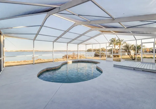 4th image of 411 Edgewater Dr, Polk City, FL 33868 | MLS# TB8475279