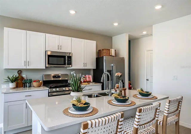 2nd image of 7677 Gemstone St, Groveland, FL 34736 | MLS# O6381741