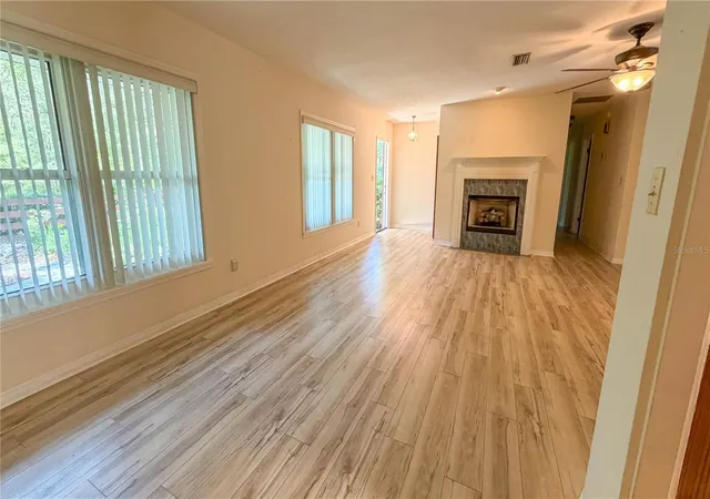 3rd image of 11440 Sw Archer Rd, Gainesville, FL 32608 | MLS# GC537462