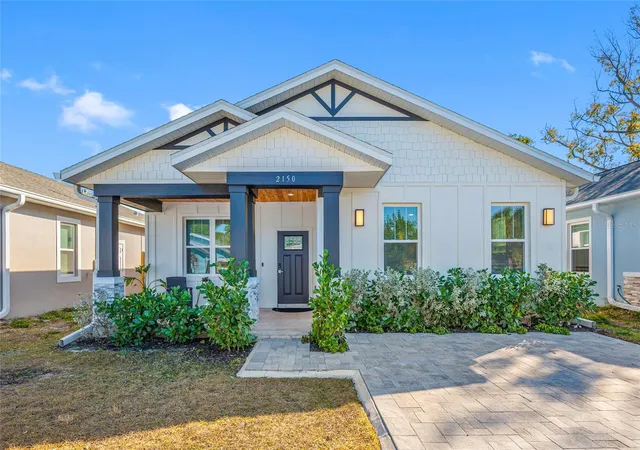 Photo 1 of Single family home for sale at 2150 43rd Terrace N, Saint Petersburg, FL 33714 | MLS# TB8475372 | Listing updated on 2026-08-20