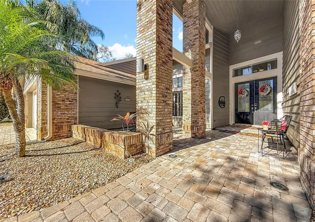 3rd image of 50 Willowood Ln, Oldsmar, FL 34677 | MLS# TB8475420