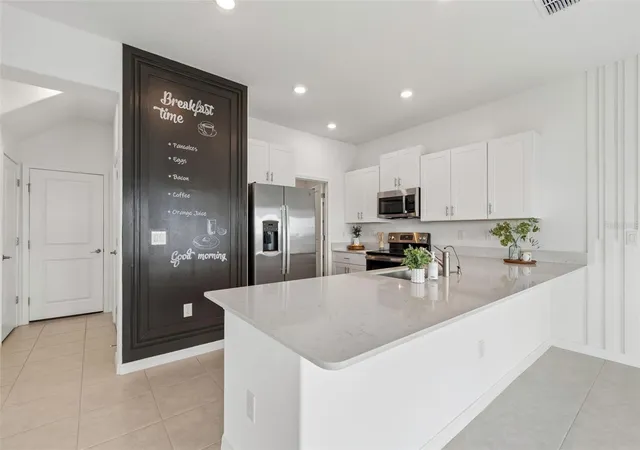 3rd image of 32076 Pop Ash Pl, San Antonio, FL 33576 | MLS# TB8475431