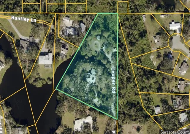 Photo 3 of Single family home for sale at 4554 Cooper Rd, Sarasota, FL 34232 | MLS# A4682274 | Listing updated on 2026-09-15