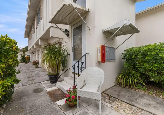 Photo 1 of Townhouse for sale at 3275 37th Way S #D, St Petersburg, FL 33711 | MLS# TB8475480 | Listing updated on 2026-10-09