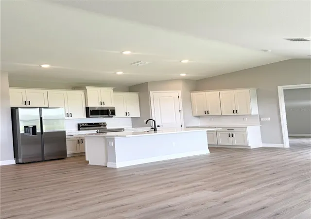 4th image of 6932 San Bruno Dr, Sebring, FL 33872 | MLS# P4937817