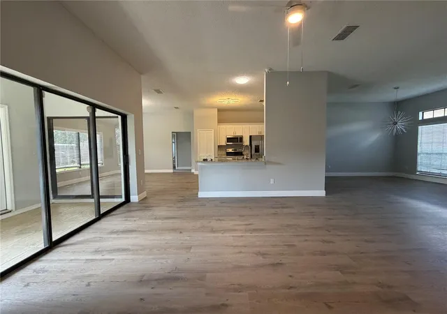 5th image of 1009 Corkwood Dr, Oviedo, FL 32765 | MLS# V4947313