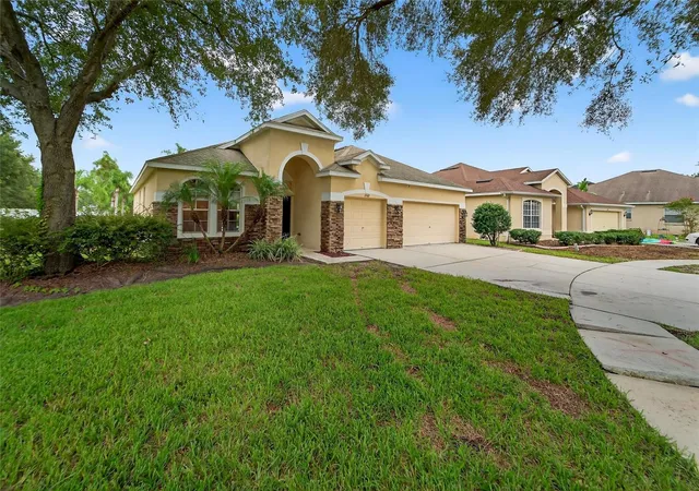 4th image of 2502 Bonterra Blvd, Valrico, FL 33594 | MLS# TB8475536