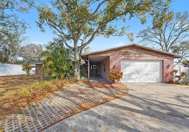 37th image of 5967 102nd Ave N, Pinellas Park, FL 33782 | MLS# TB8475543