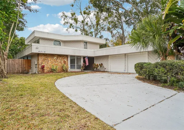 1st image of 4218 Water Oaks Ln, Tampa, FL 33618 | MLS# TB8475642