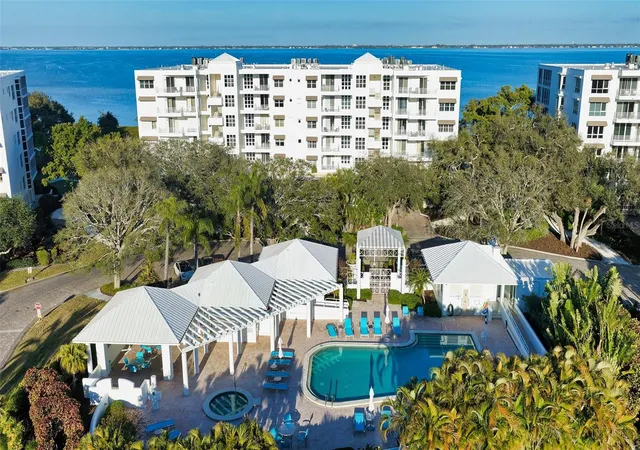 2nd image of 2450 Harbourside Dr #234, Longboat Key, FL 34228 | MLS# A4682324