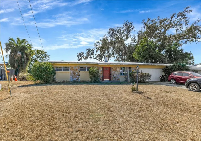 Photo 2 of Single family home for sale at 310 Kenmore Rd, Brandon, FL 33511 | MLS# TB8475655 | Listing updated on 2026-10-02
