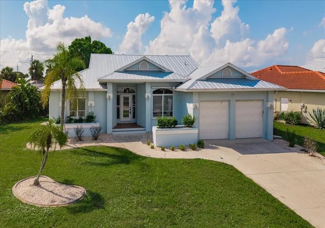Photo 1 of Single family home for sale at 1711 Boca Raton Ct, Punta Gorda, FL 33950 | MLS# C7521878 | Listing updated on 2026-09-25
