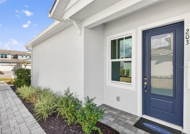 5th image of 17375 Moonflower Dr, VENICE, FL 34293