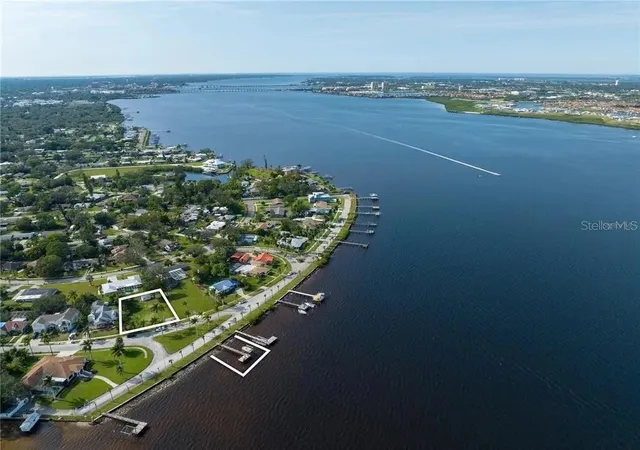 Land for sale at 2520 Riverside Dr E, BRADENTON, FL 34208 | MLS# A4682356
