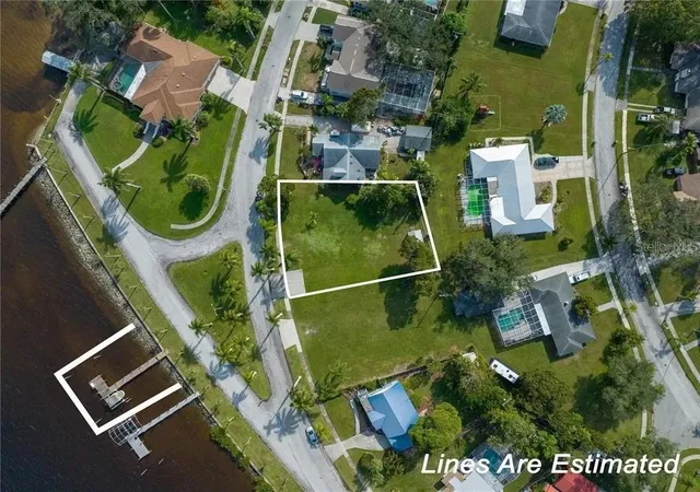 Photo 2 of Land for sale at 2520 Riverside Dr E, Bradenton, FL 34208 | MLS# A4682356 | Listing updated on 2026-08-10
